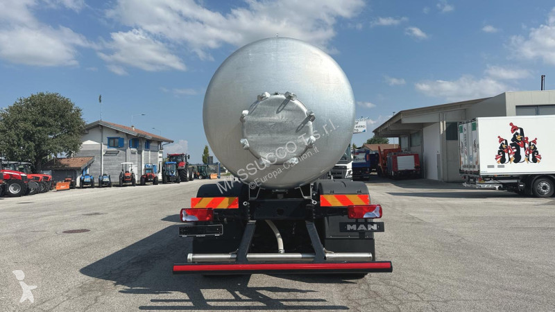 Camión MAN TGS 33.520 6X6