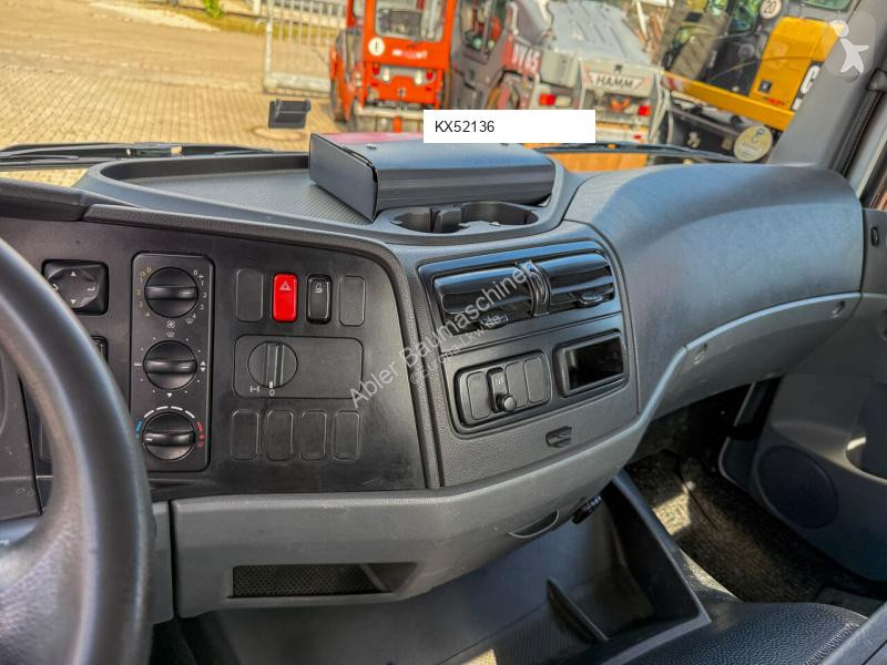 Vrachtwagen Mercedes PK9501