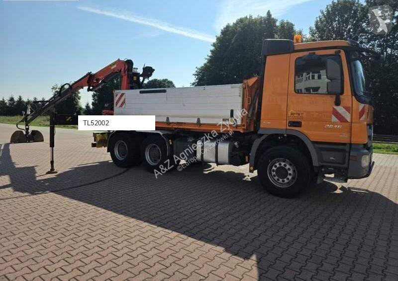 Vrachtwagen Mercedes PK13001-K