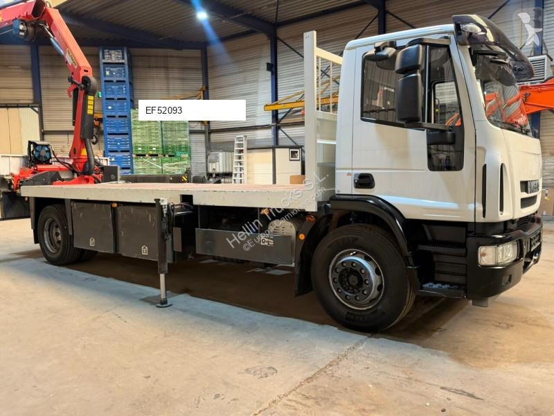Vrachtwagen Iveco PK18002EH