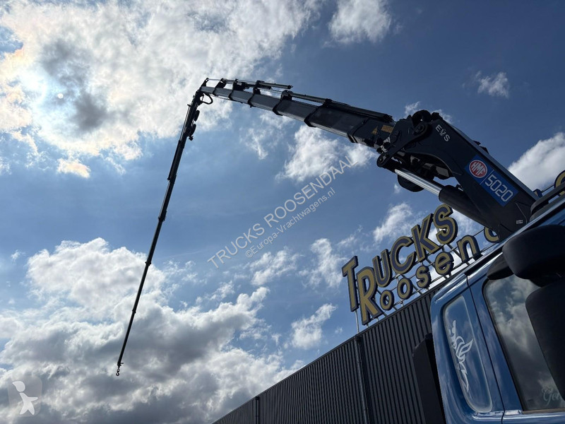 Camión Scania R 490 + HMF 5020 - 6X EXT. + JIB...