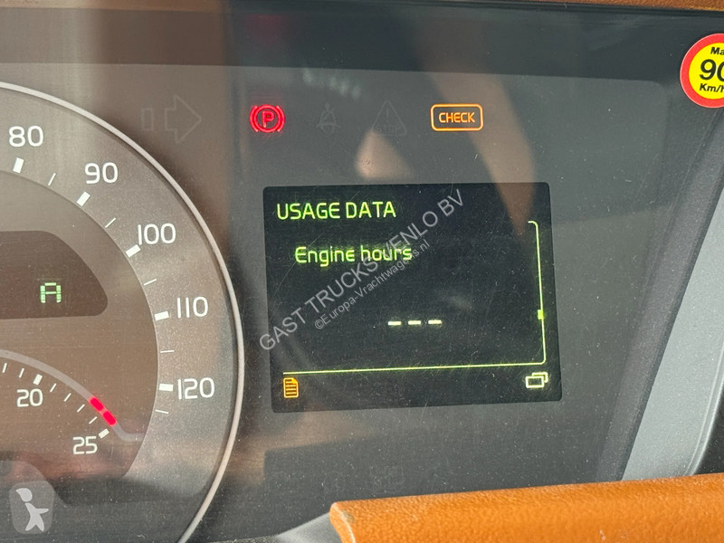 Volvo 500 6x2*4 WB 4.80 Globetrotter VIN KA truck