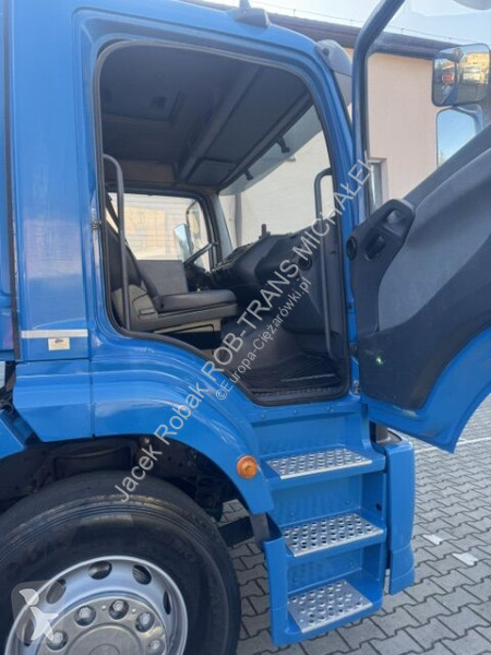 Camión Mercedes ATEGO18`28