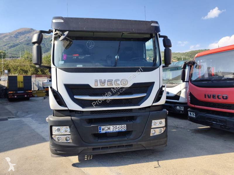 Camión Iveco AD 260 S 31 X/P