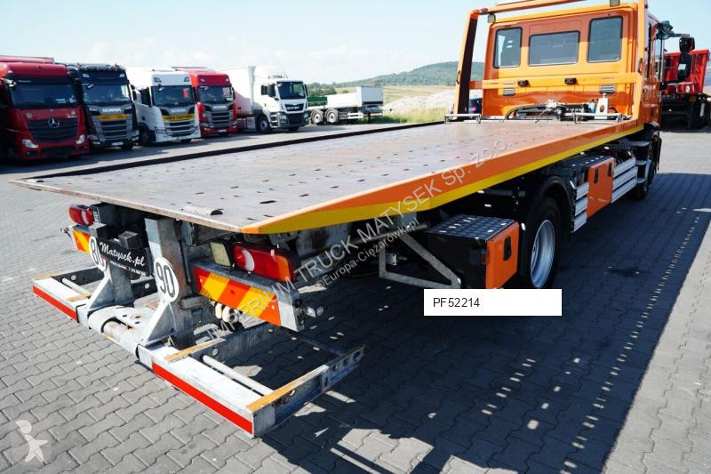 Camión Iveco EUROCARGO / LAWETA HYDRAULICZNA /...