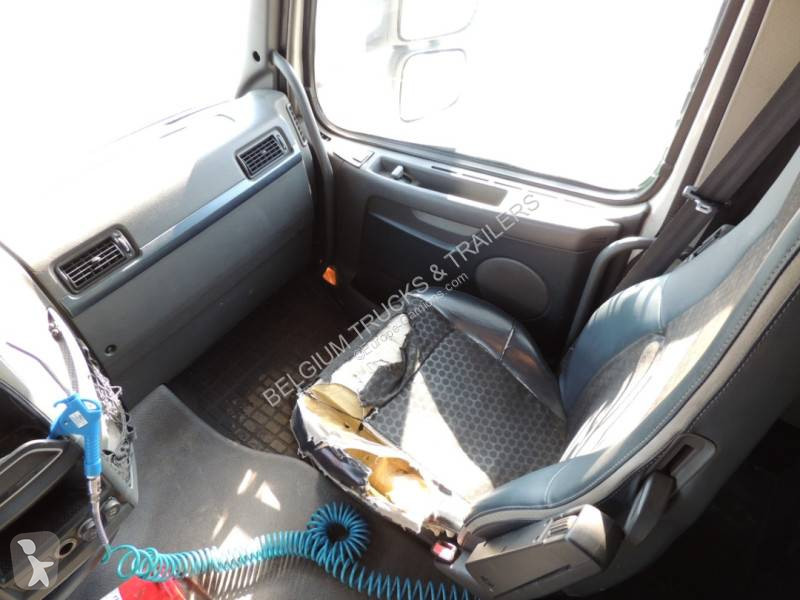 Camión Volvo 420