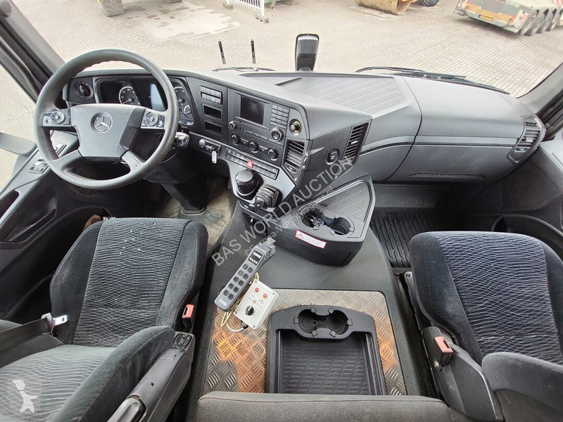 Camión Mercedes 3248