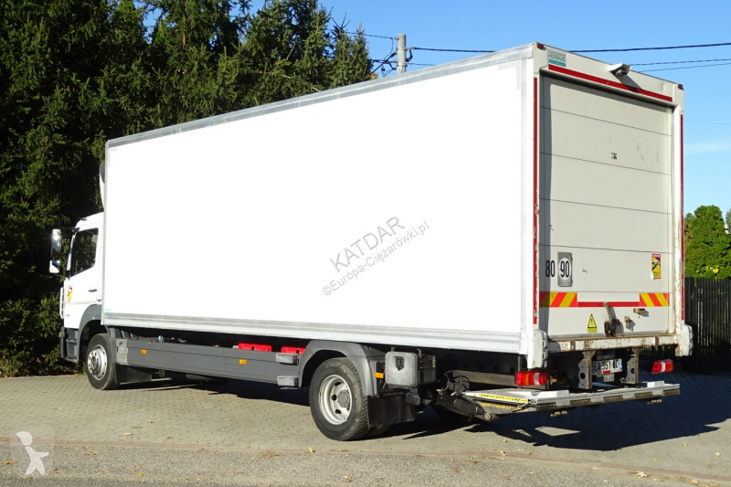 Camion Mercedes 1221 Euro 6 kontener 18 palet...