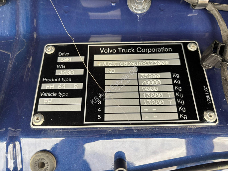 Camión Volvo 540 6x4 RETARDER / TANDEM AXLE...