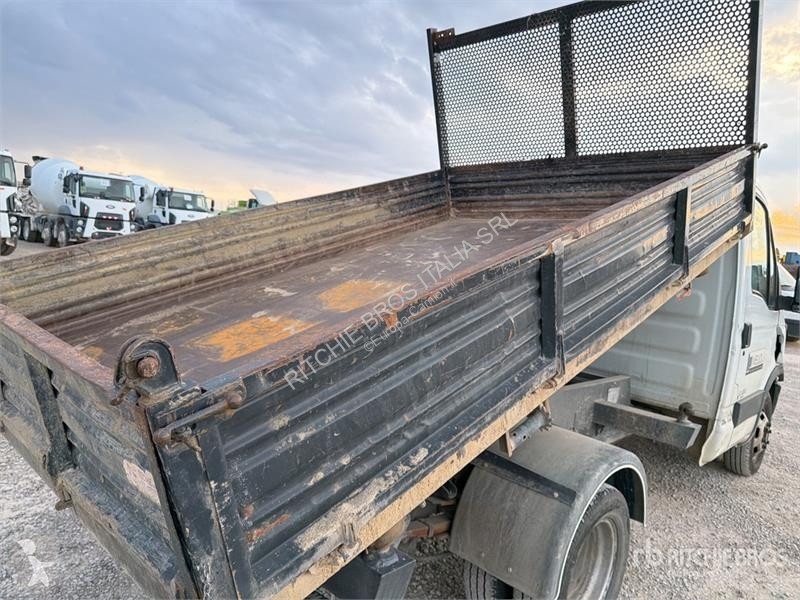 Lastbil Iveco 35A Dump Truck
