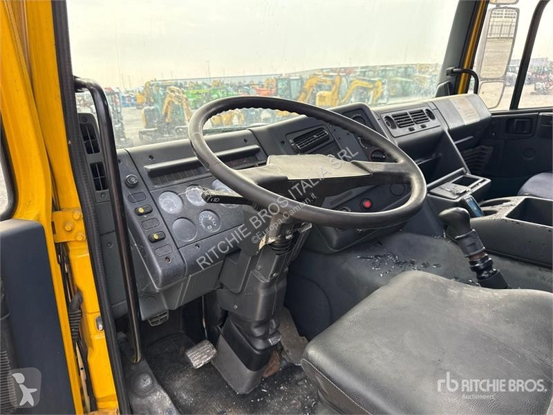 Camion DAF 180 4x2 Tow Truck