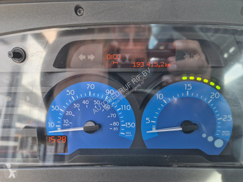 Camión Renault Midlum DCI/ 12 TM Krane Remote/...