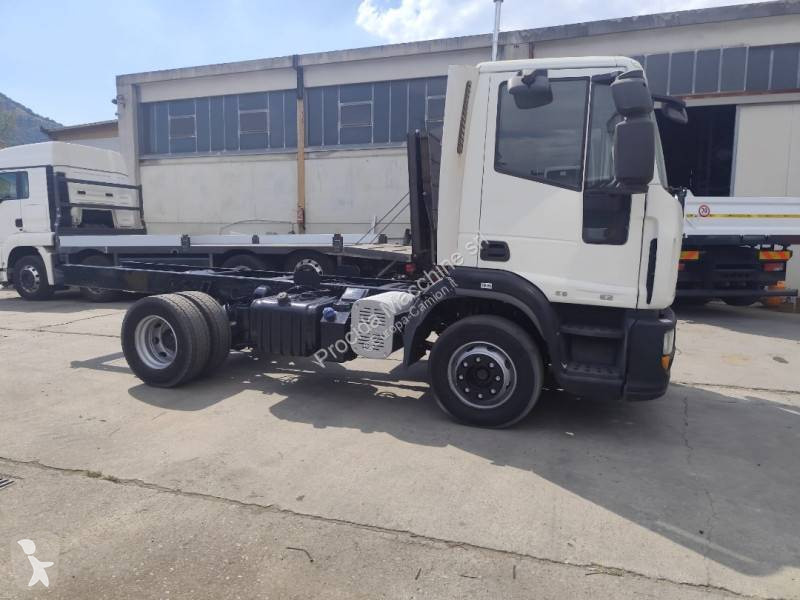 Camion Iveco 150 E 22