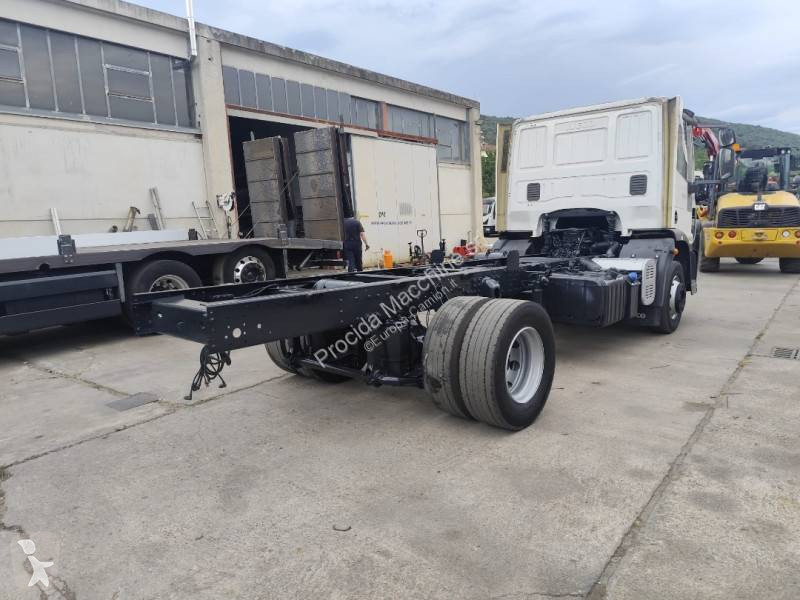 Camion Iveco 150 E 22