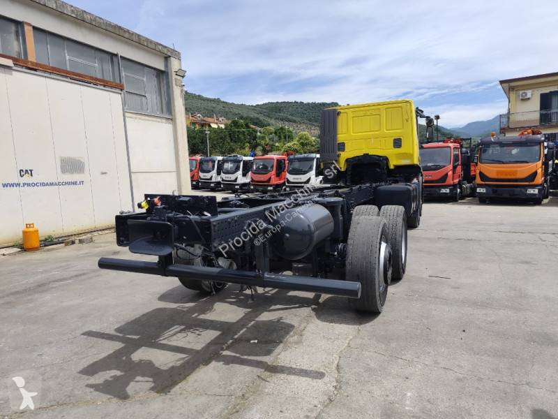 Camion Iveco 260 S 46