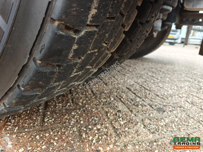 Camion Volvo 460 6x4 GlobeTrotter Euro6C - 10T...