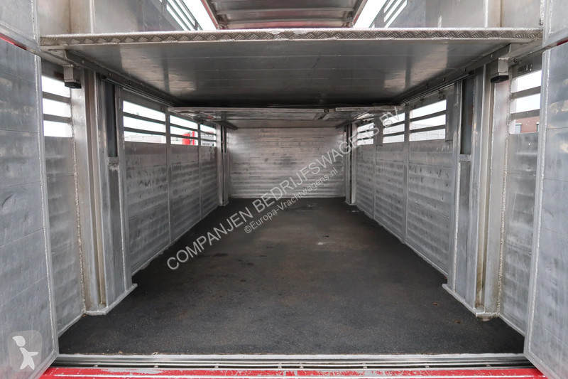 Camion DAF 480 M4SN3 - Livestock transport