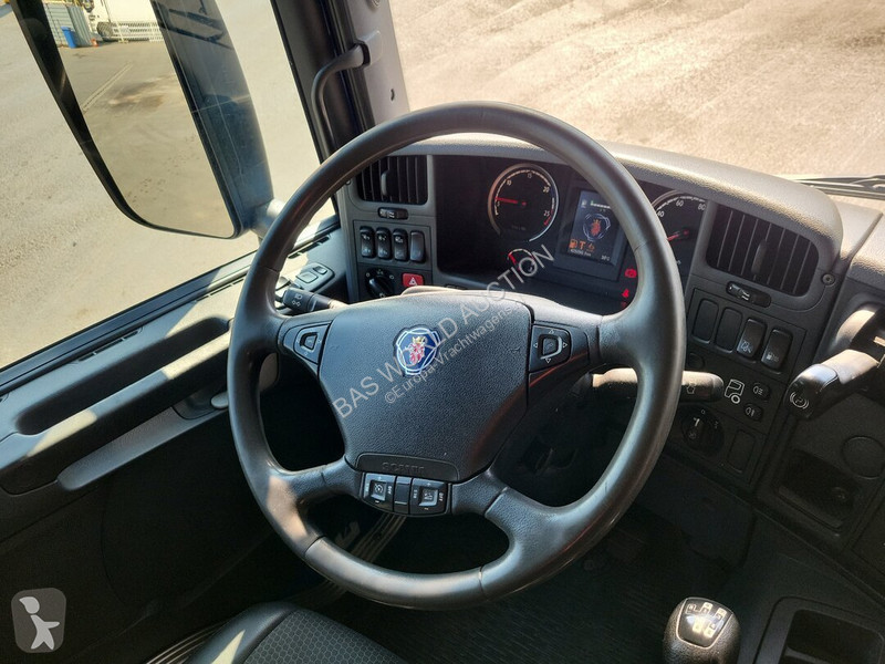 Camião Scania 280