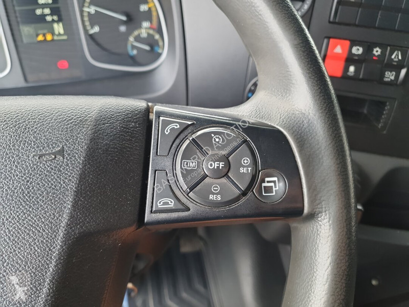 Lastbil Mercedes 1624
