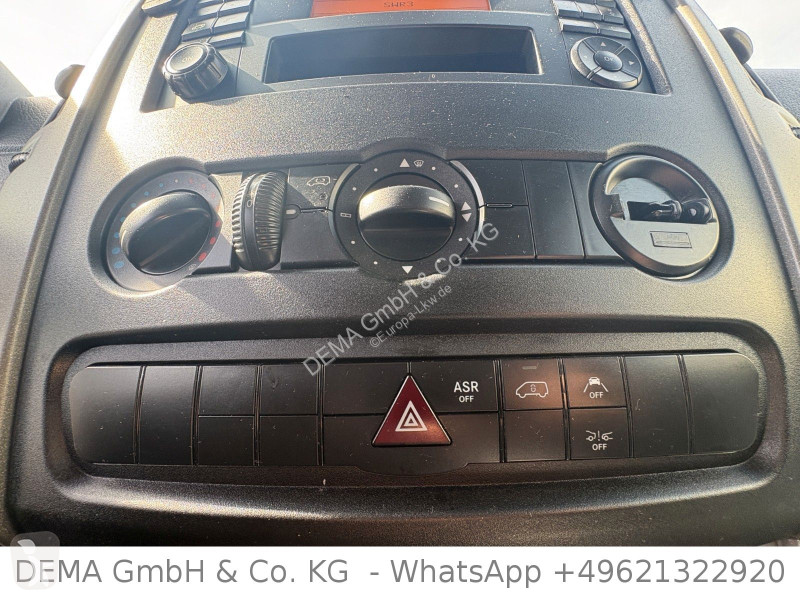 Lastbil Mercedes...