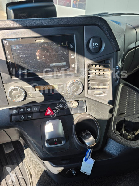 Kamion Mercedes 4145 / 8X4 / AHK / Meiller...