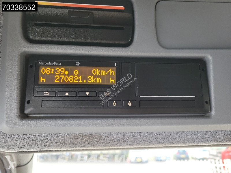 Vrachtwagen Mercedes 1324 4X2 13tonner 1500kg...