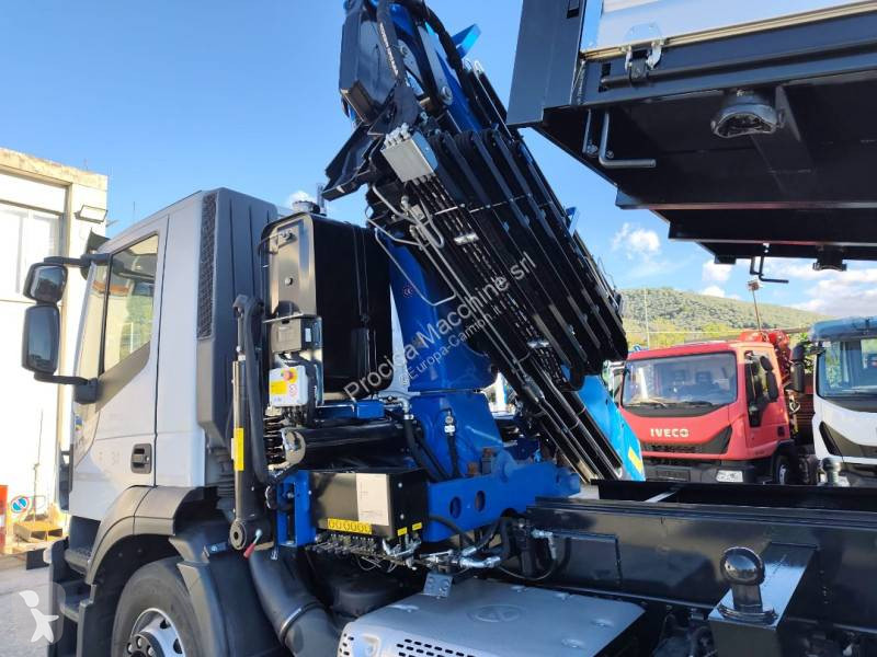 Kamion Iveco AD 260 S 31 X/P