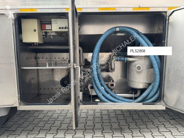 Lastbil Scania P270