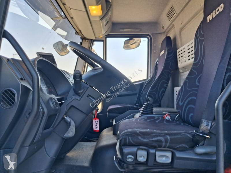 Iveco 120 E 25 truck