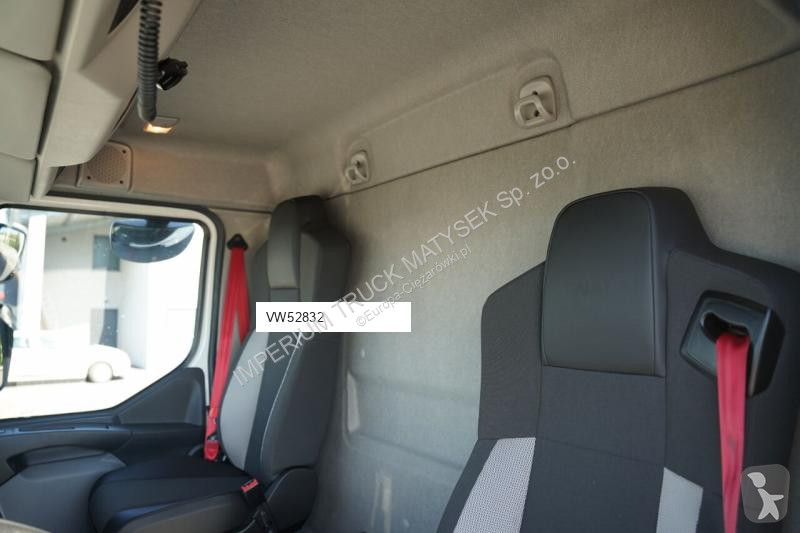 Kamion Renault / D 280 / CHŁODNIA - 6,7 M /...