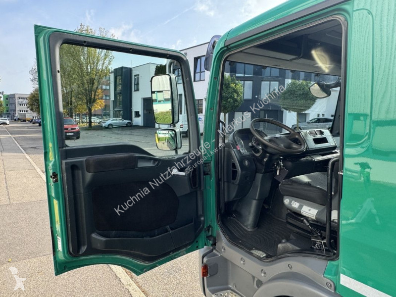 MAN 8.220 Dreiseitenkipper Meiller 2xAHK Klima...