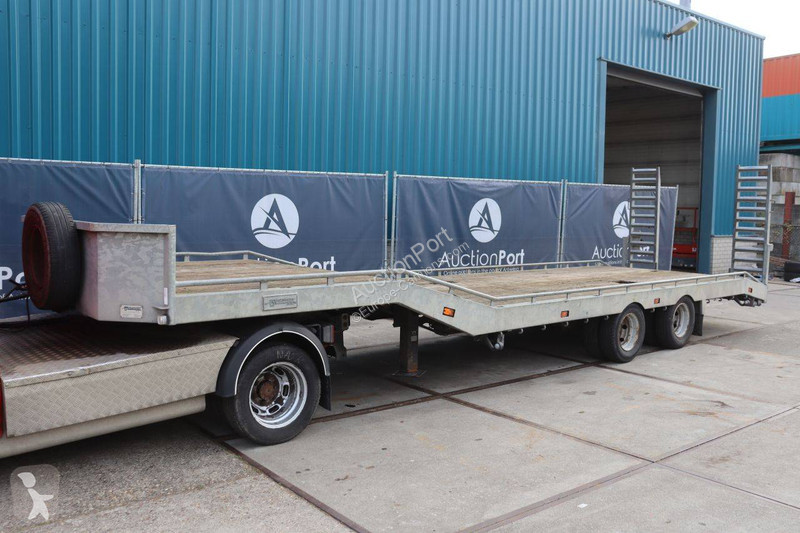 Iveco  35C18 truck