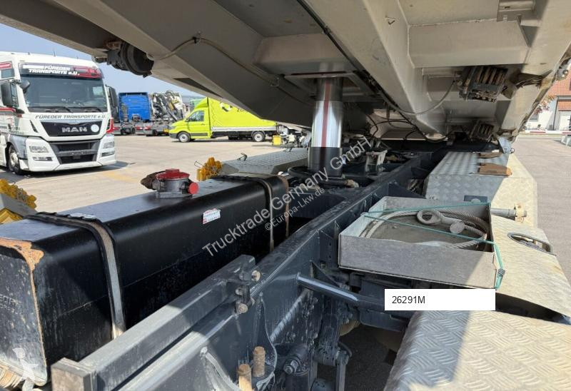 Kamion Mercedes 3243 8x4 Schwarzmüller /...