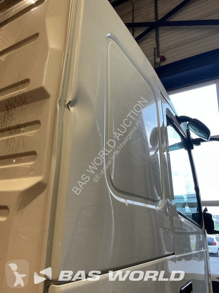Volvo 500 truck