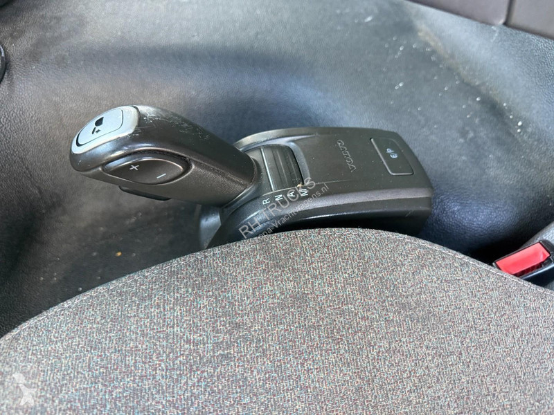 Kamion Volvo 330 6x2 EURO 6 - BOX 9,84m +...