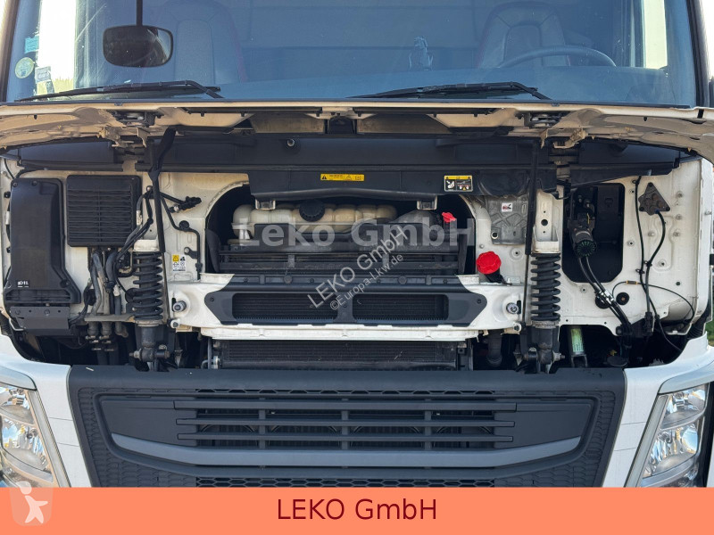 Teherautó Volvo 420 Liftachse