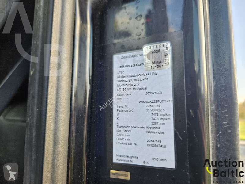 Vrachtwagen MAN 35.480