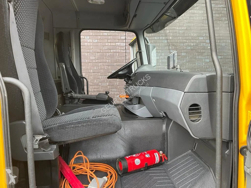 Camion Mercedes 3248 8X4 TRIDEM MTS DINO 12...