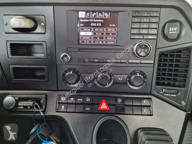 Kamion Mercedes 1832 / MKG Kran