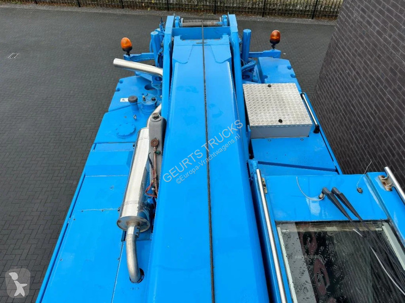 Camion Scania P420 8X4 + LIEBHERR LTF 1045-4.1...