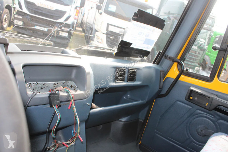 Camion DAF LF + RON 4.000LITER