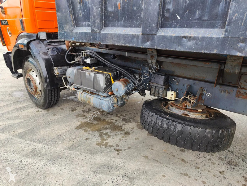 Camion Mercedes SK KIPPER / BENNE 6 ROUES