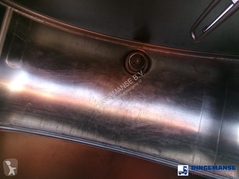 Kamion Renault 300 6x2 fuel tank 19 m3 / 5 comp...