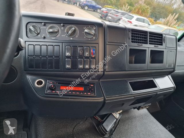 Camion MAN 18.340 4X2 BL /Standklima/HIAB 144...