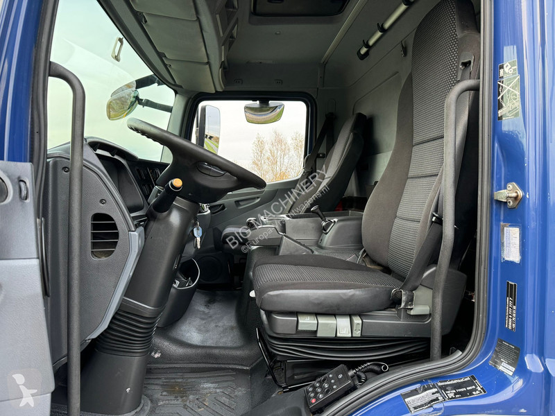 Kamion Mercedes 4x2 Cargo Truck EURO5