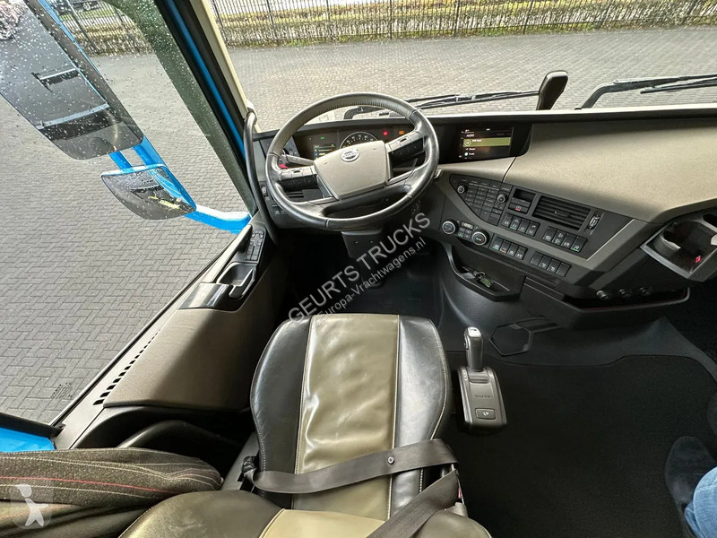 Camion Volvo 6X4 + FASSI F545RA.2.28...