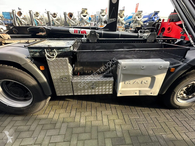Camion MAN TGS 8X4 BL+ HYVA 18.55.S...