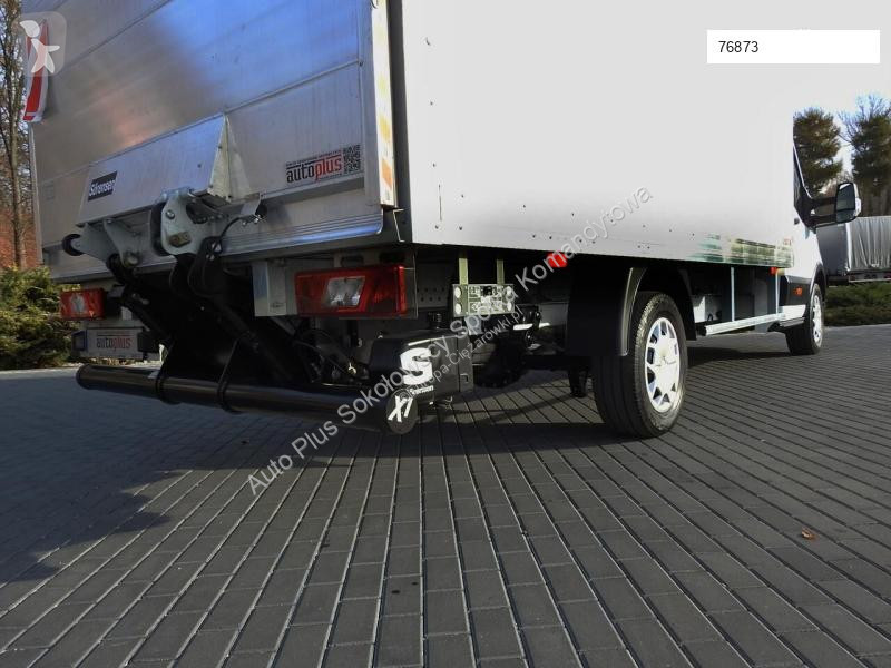 Camion Ford TRANSIT KONTENER WINDA 8 PALET...
