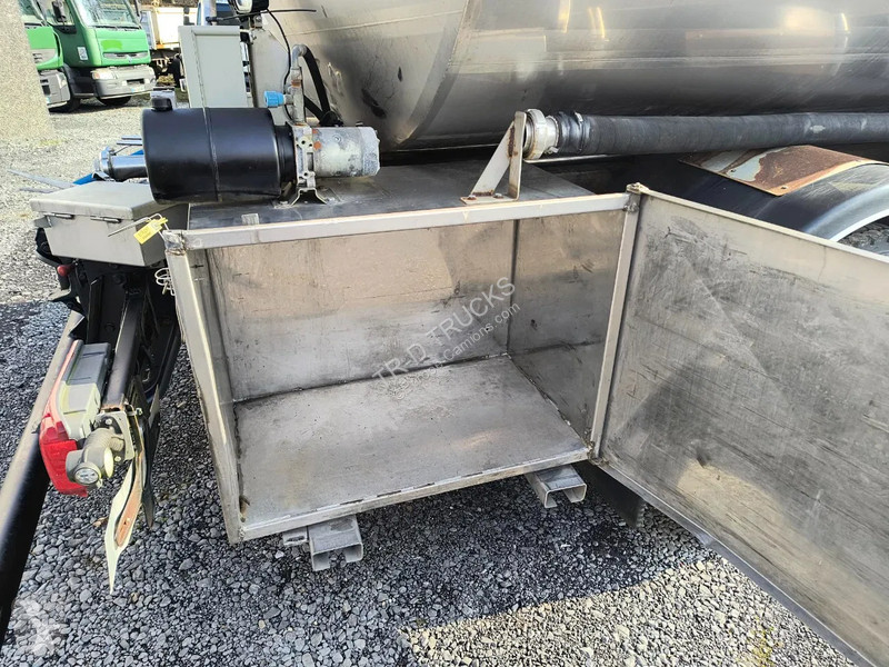 Kamion MAN TGS 15000L INSULATED INOX TANK - 1...
