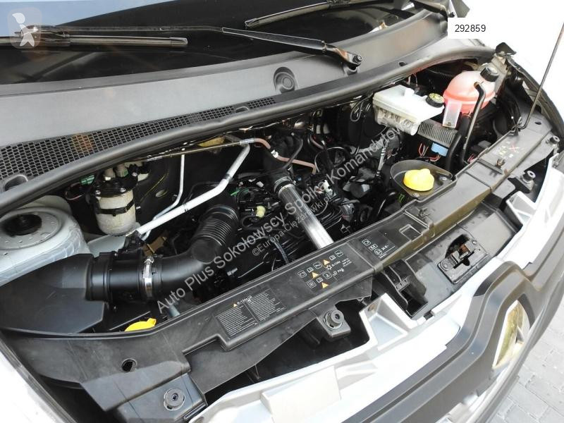 Autoutilitară Renault MASTER PLANDEKA 10 PALET...